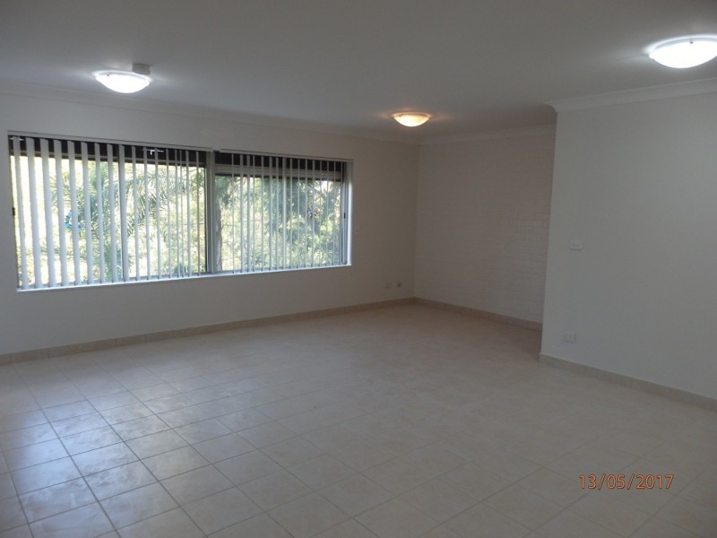 2 Rushton Place, Casula NSW 2170