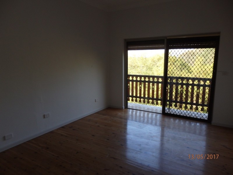 2 Rushton Place, Casula NSW 2170