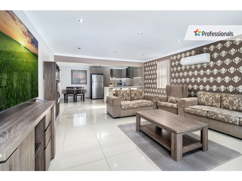 23 Facey Crescent, Lurnea NSW 2170