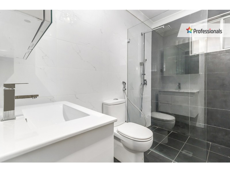 23 Facey Crescent, Lurnea NSW 2170