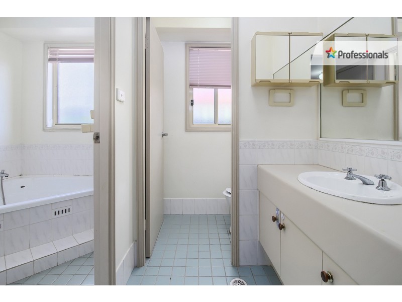 2 Bumbera Street, Prestons NSW 2170