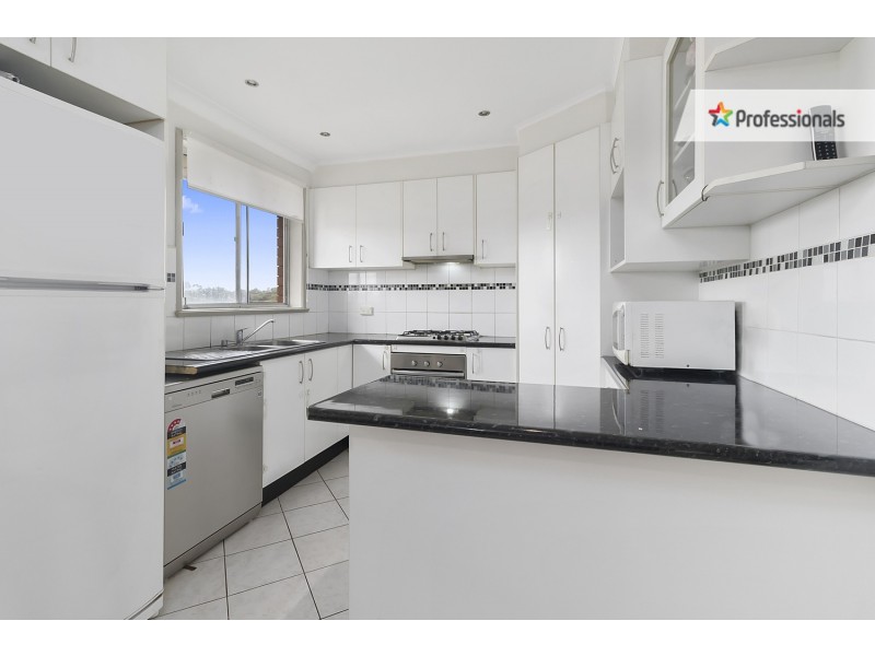 60 St Andrews Boulevard, Casula NSW 2170