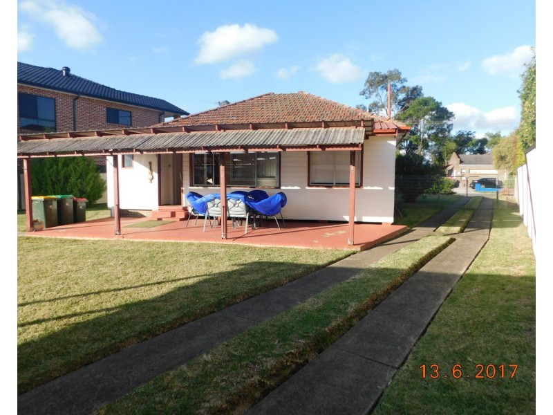 5 Lewis Road, Liverpool NSW 2170