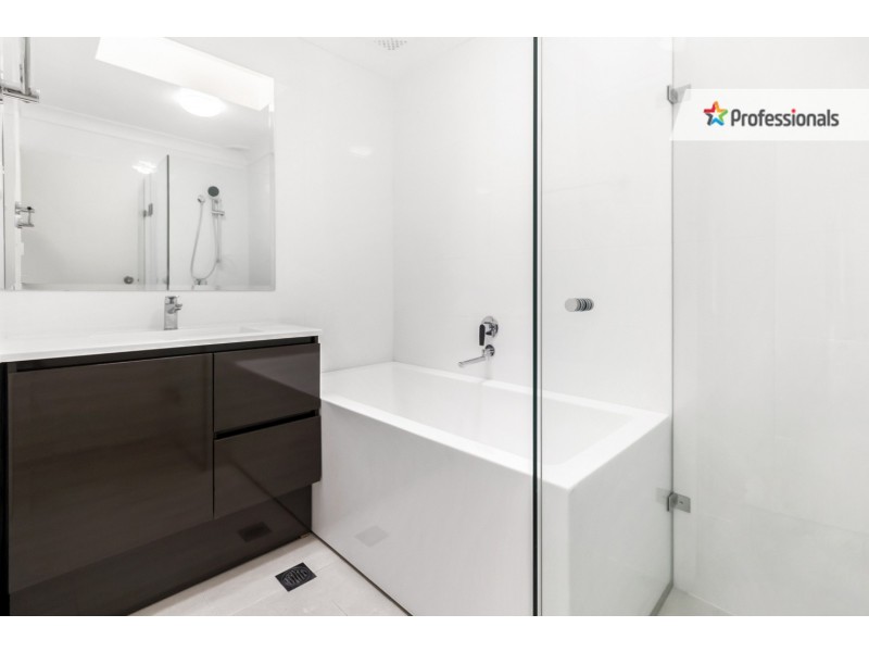 1/8 Reilly Street, Liverpool NSW 2170