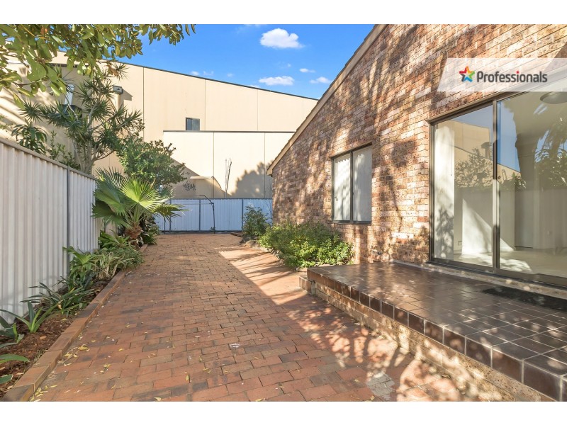 1/8 Reilly Street, Liverpool NSW 2170