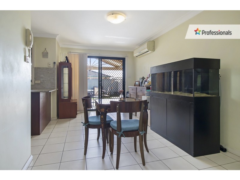 2/10-12 Yerona Street, Prestons NSW 2170