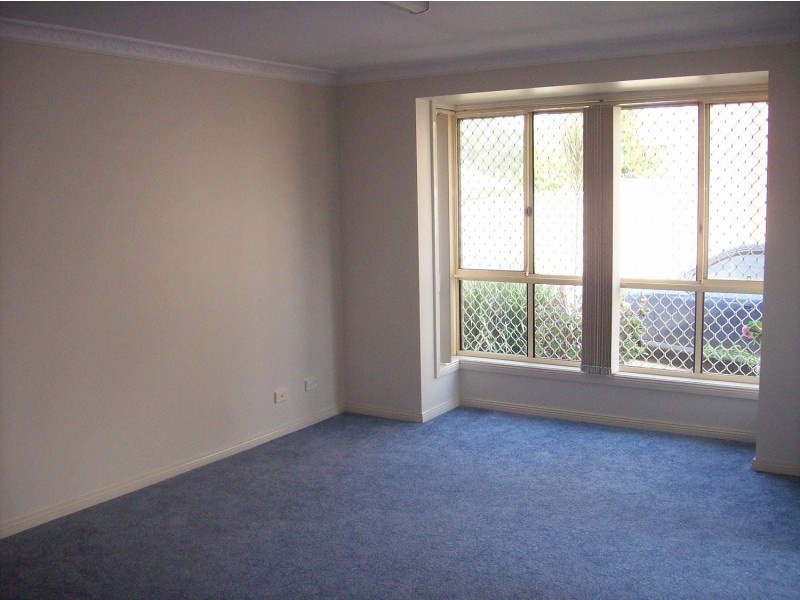 5/9-11 Doomben Close, Casula NSW 2170