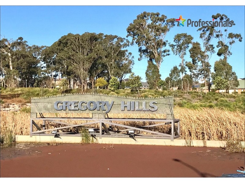 62 Orbit Street, Gregory Hills NSW 2557
