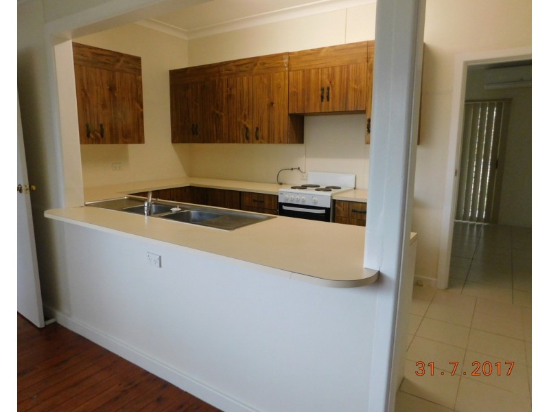 38 Marsh Parade, Casula NSW 2170