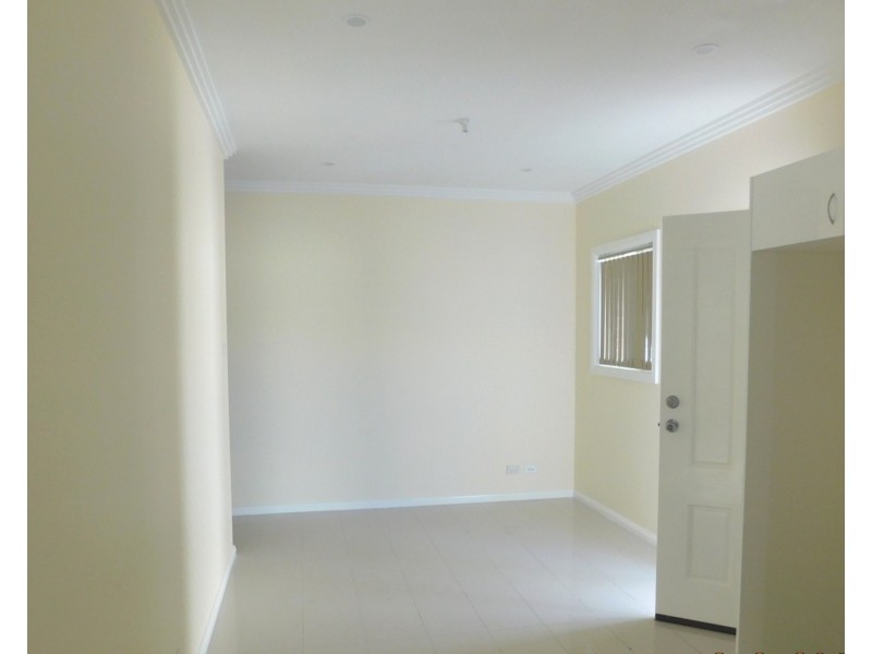 Granny Flat/131 Wonga Road, Lurnea NSW 2170