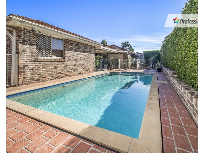 2 Bumbera Street, Prestons NSW 2170