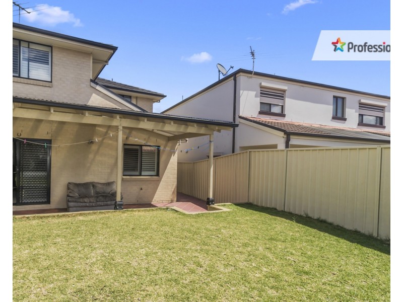 3B Rosewood Avenue, Prestons NSW 2170