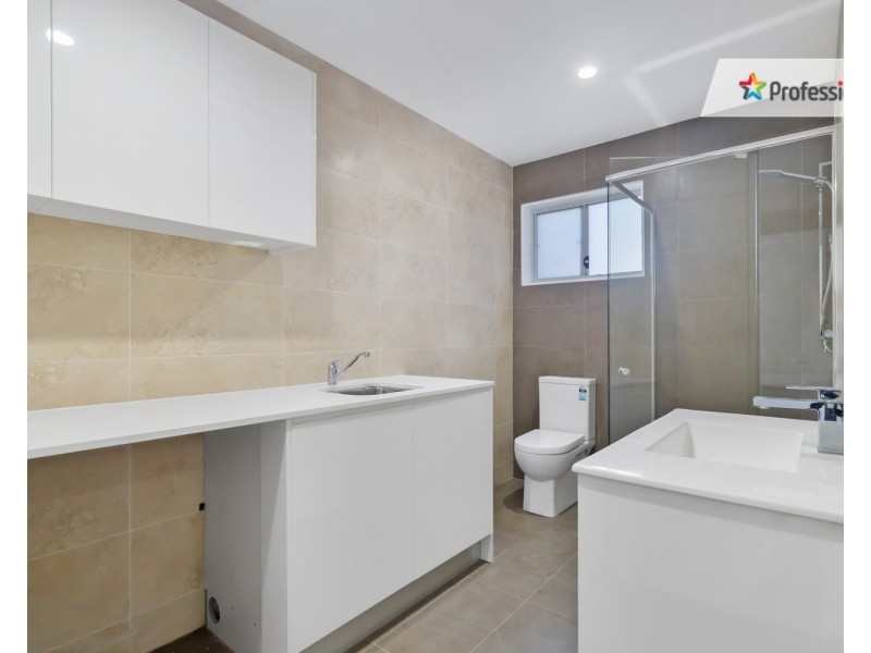 3/47 Rowe Avenue, Lurnea NSW 2170