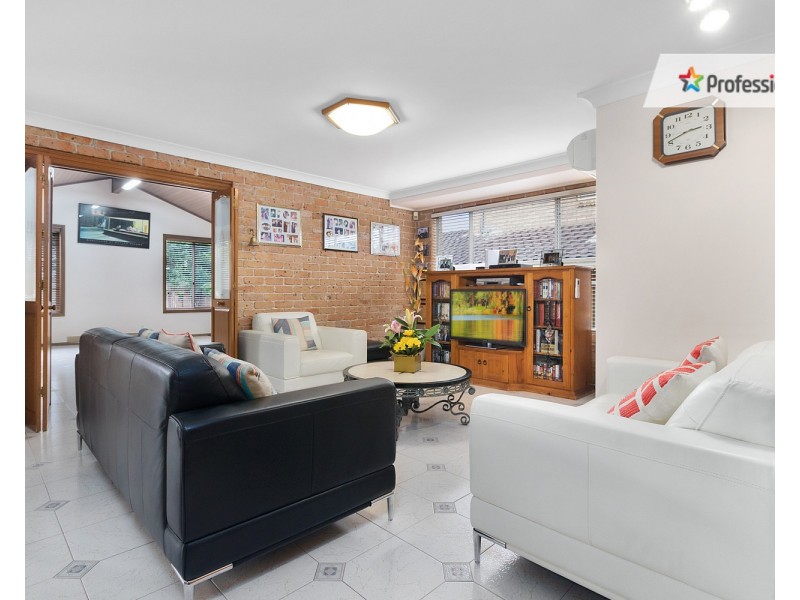 5 Guise Avenue, Casula NSW 2170