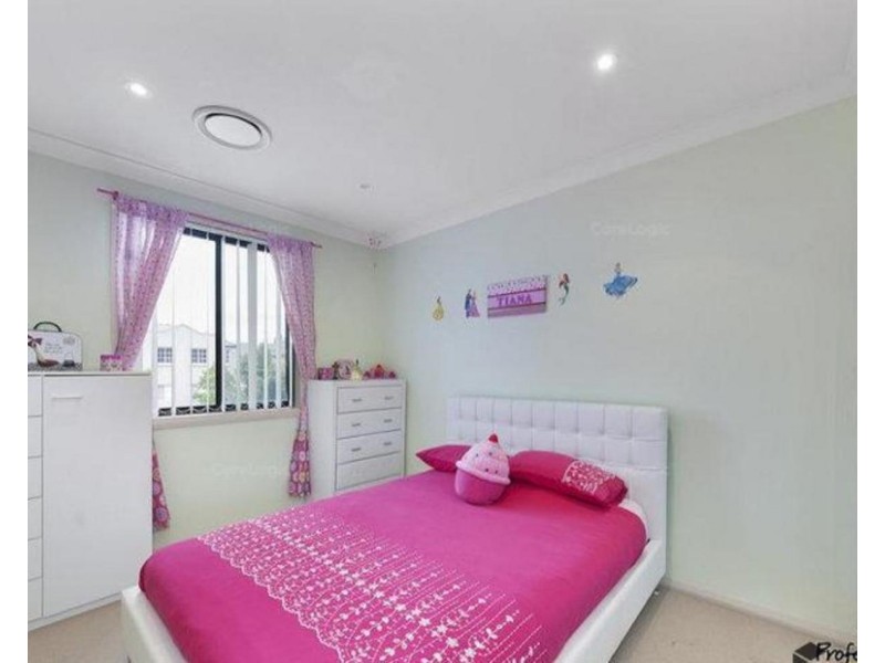 4/19 Myall Road, Casula NSW 2170