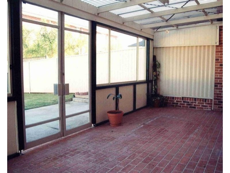 36 Pine Road, Casula NSW 2170