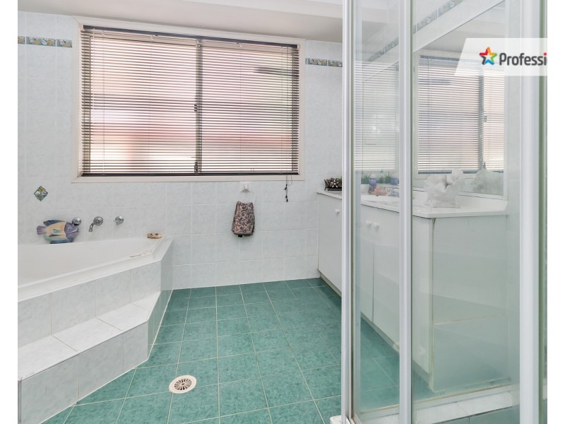 22 Foxgrove Avenue, Casula NSW 2170