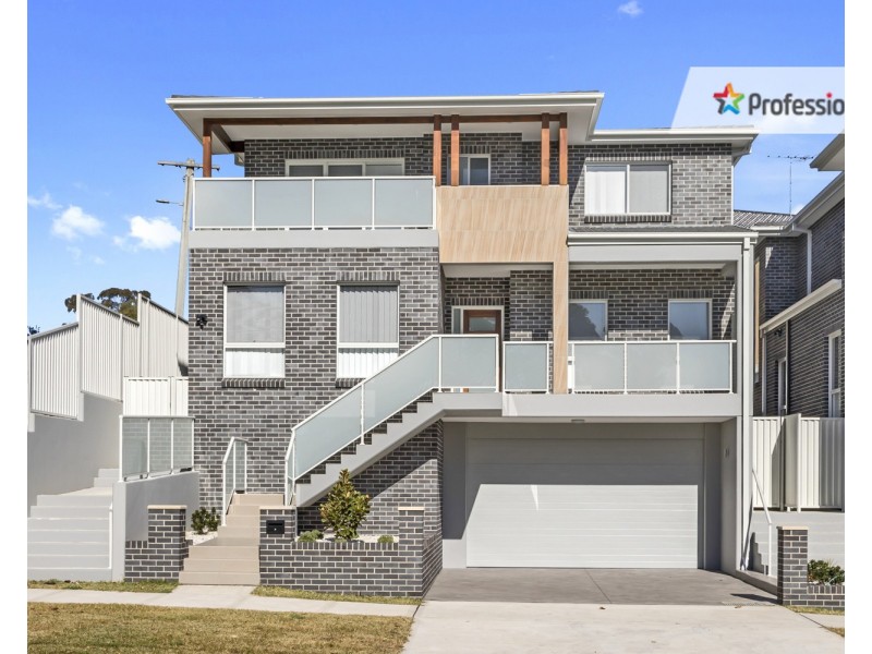 14 Wattle Road, Casula NSW 2170