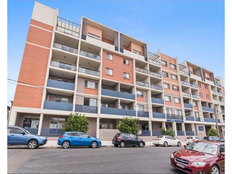 15/3-9 Warby Street, Campbelltown NSW 2560