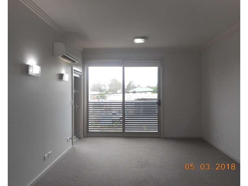 15/3-9 Warby Street, Campbelltown NSW 2560