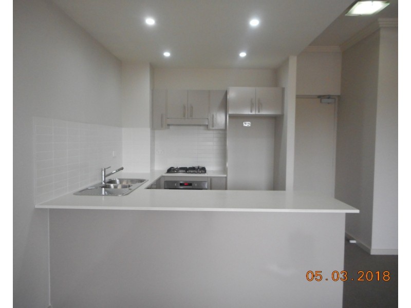 15/3-9 Warby Street, Campbelltown NSW 2560