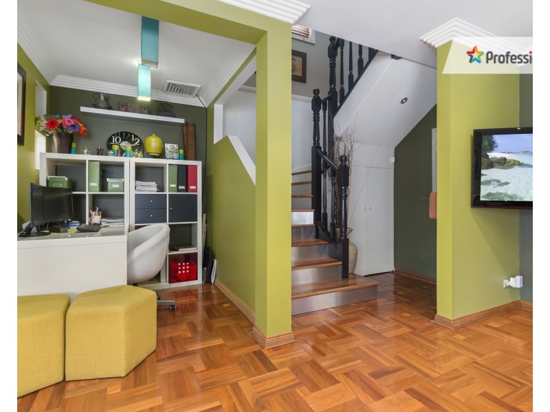 14A Clune Close, Casula NSW 2170