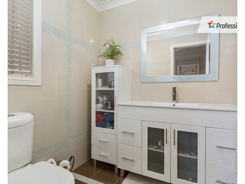 14A Clune Close, Casula NSW 2170