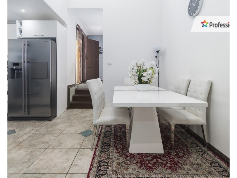 5 Keller Place, Casula NSW 2170