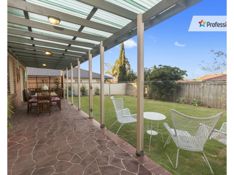 4 Thirroul Circuit, Prestons NSW 2170