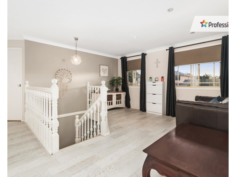 4 Thirroul Circuit, Prestons NSW 2170