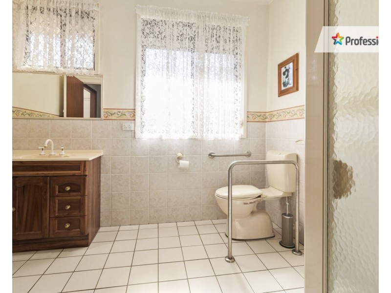 13 Murphy Avenue, Liverpool NSW 2170