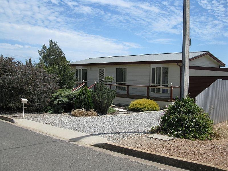 16 Samarra Drive, Sellicks Beach SA 5174