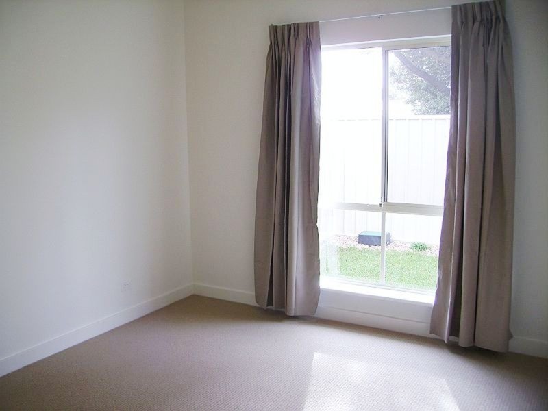 4/16 Whinnerah Avenue, Aldinga Beach SA 5173