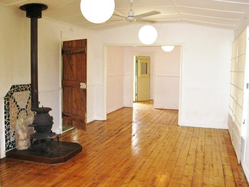 15 Hamilton Road, Aldinga Beach SA 5173