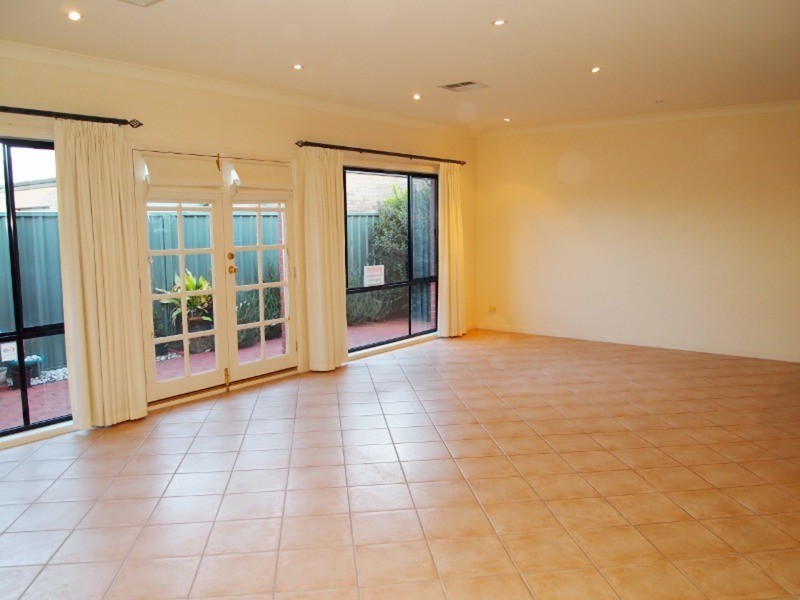 3 Emerald Boulevard, Aldinga Beach SA 5173