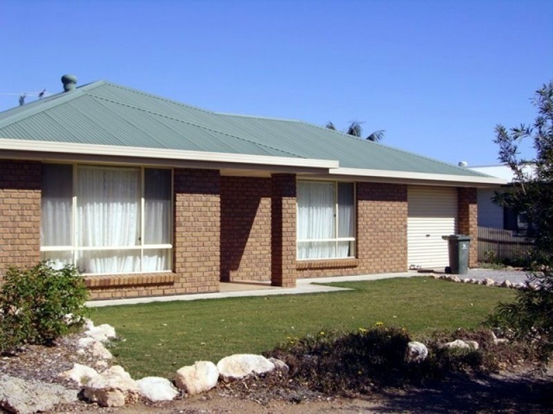 8 Grosvenor Road, Aldinga Beach SA 5173