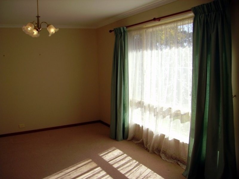 8 Grosvenor Road, Aldinga Beach SA 5173