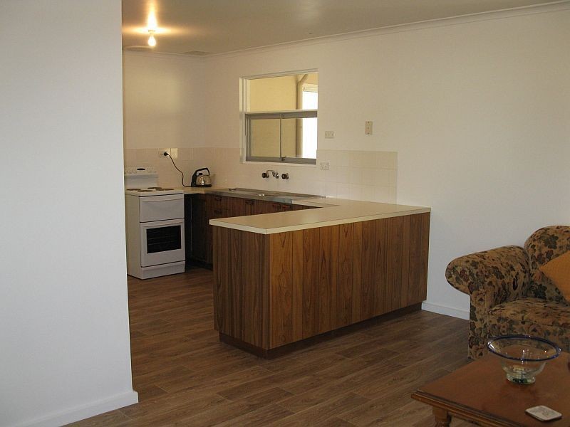 33 Gordon Street, Aldinga Beach SA 5173