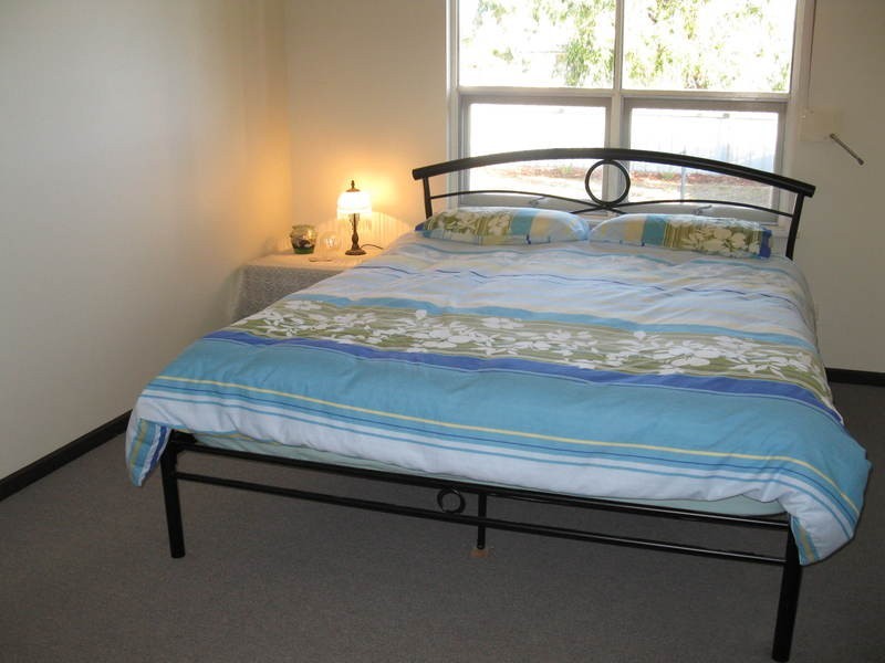 33 Gordon Street, Aldinga Beach SA 5173