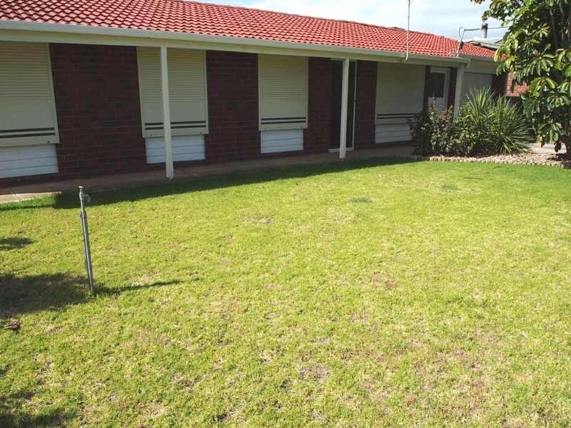 33 Gordon Street, Aldinga Beach SA 5173