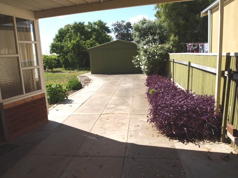 33 Gordon Street, Aldinga Beach SA 5173