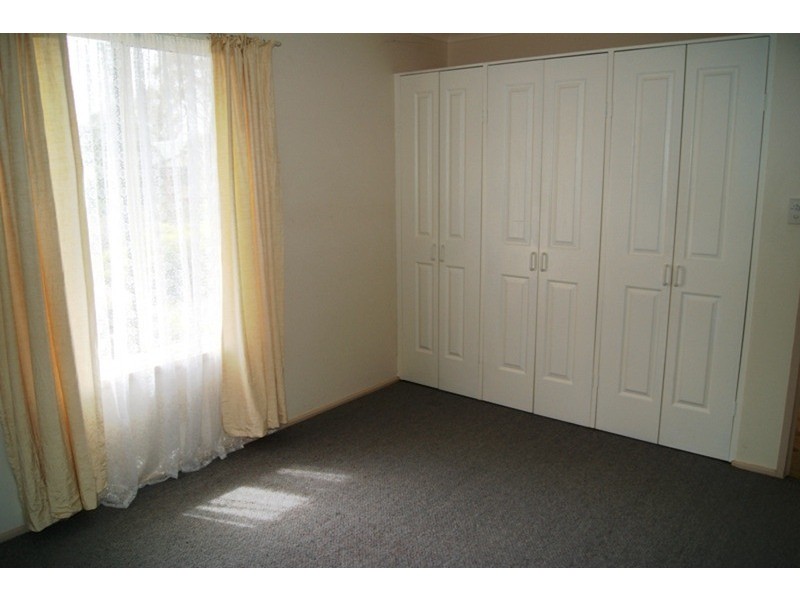 4 Grosvenor Road, Aldinga Beach SA 5173