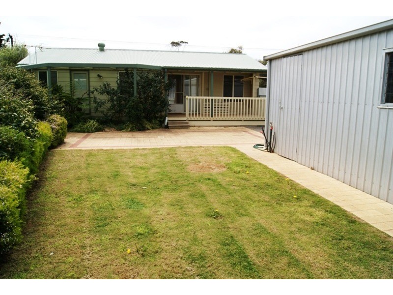 4 Grosvenor Road, Aldinga Beach SA 5173