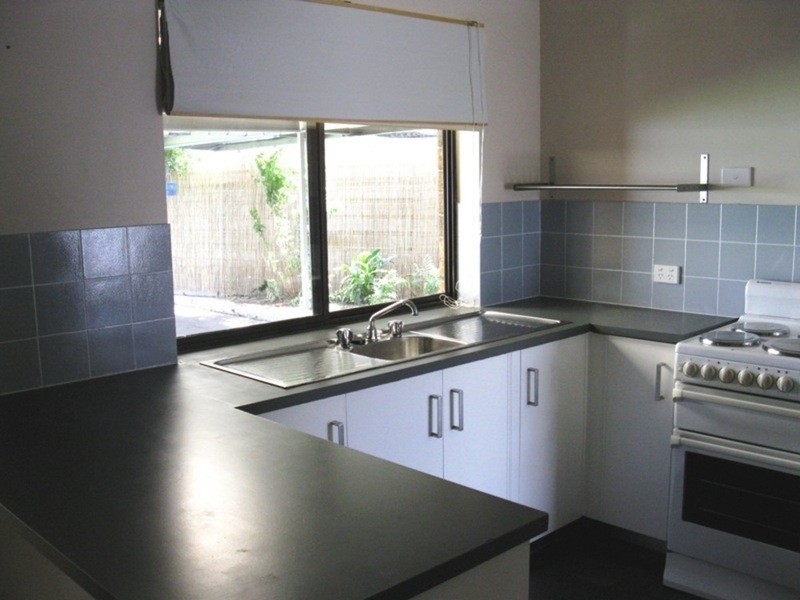 3 Holden Street, Port Willunga SA 5173