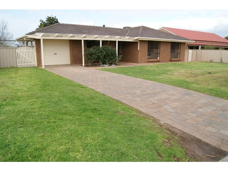 1 Loader Street, Port Willunga SA 5173