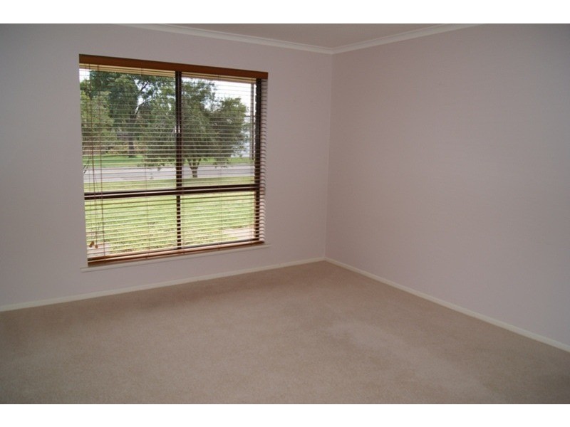 1 Loader Street, Port Willunga SA 5173