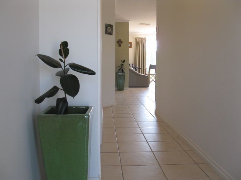 16 Sienna Court, Aldinga Beach SA 5173