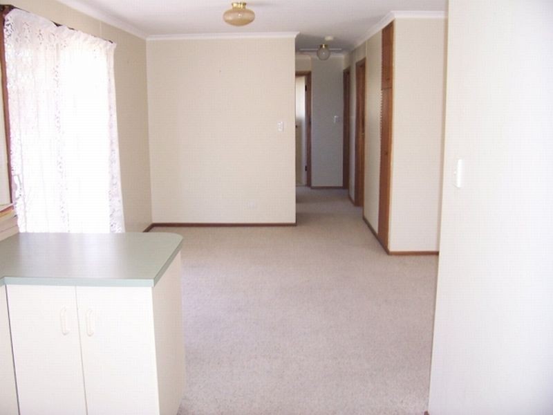 6 Falcon Street, Port Willunga SA 5173