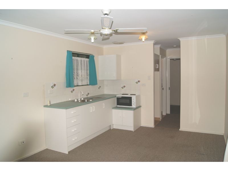 11 Helen Avenue, Aldinga Beach SA 5173