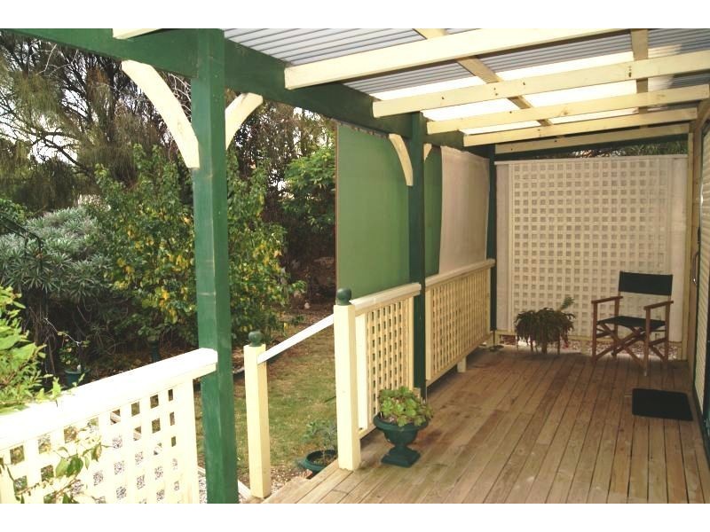 11 Helen Avenue, Aldinga Beach SA 5173